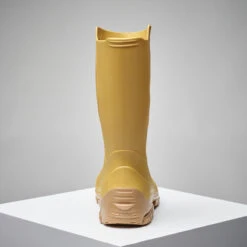 BOTTILLONS JAUNES LEGER PVC 100 FEMME 12 BOTTILLONS JAUNES LEGER PVC 100 FEMME -Matériel De Camping bottillons jaunes leger pvc 100 femme 3