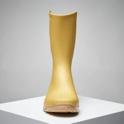 BOTTILLONS JAUNES LEGER PVC 100 FEMME 14 BOTTILLONS JAUNES LEGER PVC 100 FEMME -Matériel De Camping bottillons jaunes leger pvc 100 femme 5