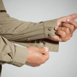 CHEMISE MANCHES LONGUES LEGERE ET RESPIRANTE 520 VERTE -Matériel De Camping chemise manches longues legere et respirante 520 verte 9