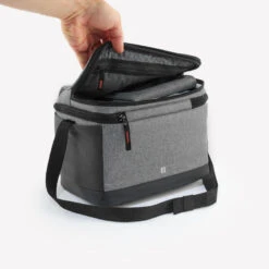 Quechua Lunchbox 500 Isotherme 5 Litres - 1 Set De Table Compris 13 Quechua Lunchbox 500 Isotherme 5 Litres - 1 Set De Table Compris -Matériel De Camping lunchbox 500 isotherme 5 litres 1 set de table compris 4
