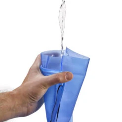 Poche à Eau Avec Tube Isotherme - 2 Litres - MT500 -Matériel De Camping poche a eau avec tube isotherme 2 litres mt500 2
