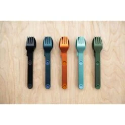 SET COMPLET DE 5 JEUX DE 3 COUVERTS MAGNÉTIQUES CAMPING EN ALUMINUM DUR - ÉTUI -Matériel De Camping set complet de 5 jeux de 3 couverts magnetiques camping en aluminum dur etui 4