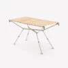 Quechua TABLE DE CAMPING COMPACTE 4/6 PERSONNES - PLATEAU BOIS - POCHE DE RANGEMENT -Matériel De Camping table de camping compacte 46 personnes plateau bois poche de rangement