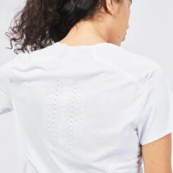 Quechua Tee Shirt Ultra Léger De Randonnée Rapide FH 500 Femme Ice. 10 Quechua Tee Shirt Ultra Léger De Randonnée Rapide FH 500 Femme Ice. -Matériel De Camping tee shirt ultra leger de randonnee rapide fh 500 femme ice 3